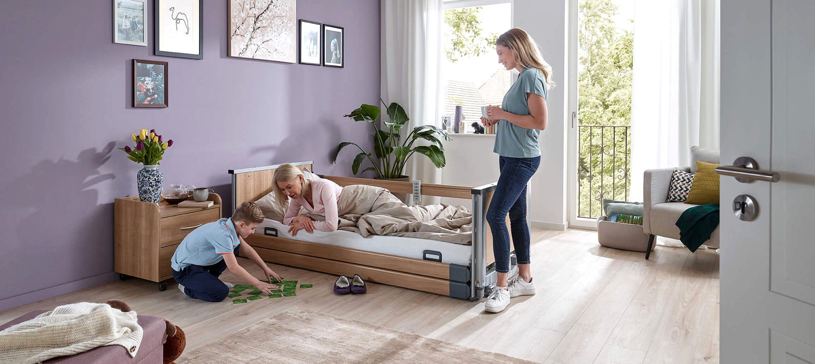 Burmeier Lenus Floor Level Bed