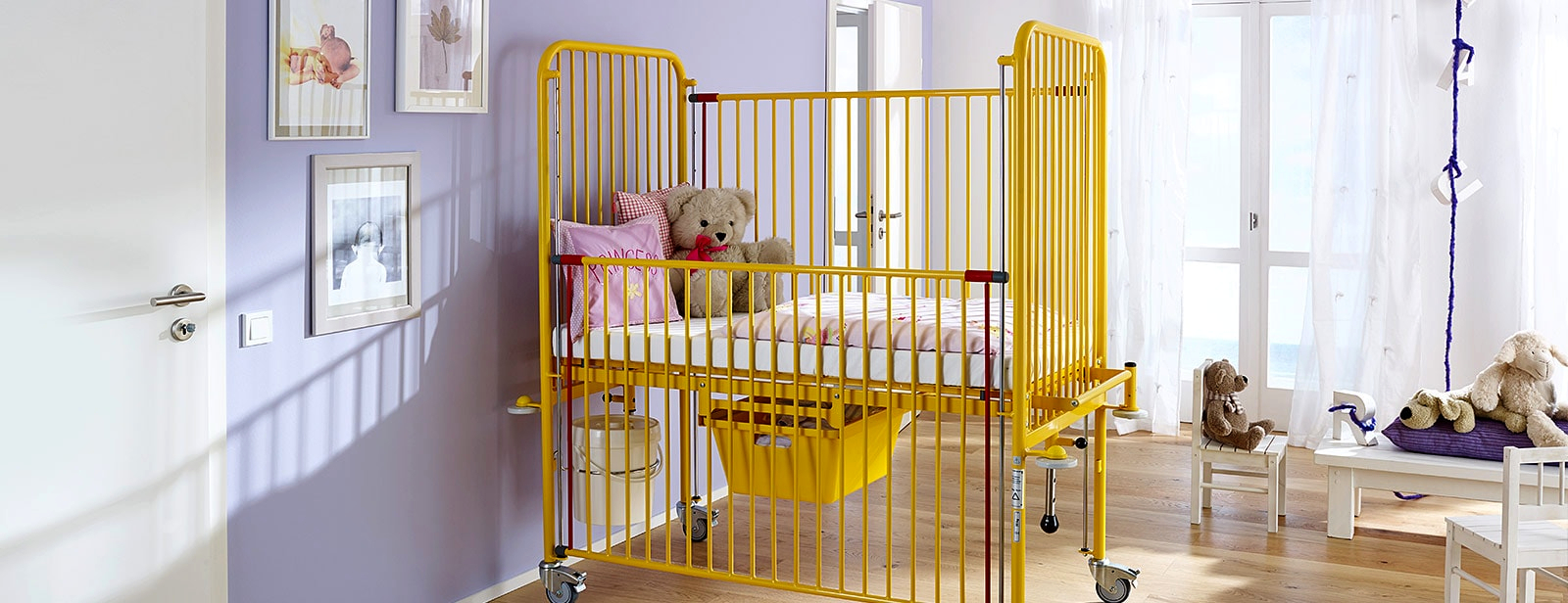 Stiegelmeyer Junior Children’s Cot