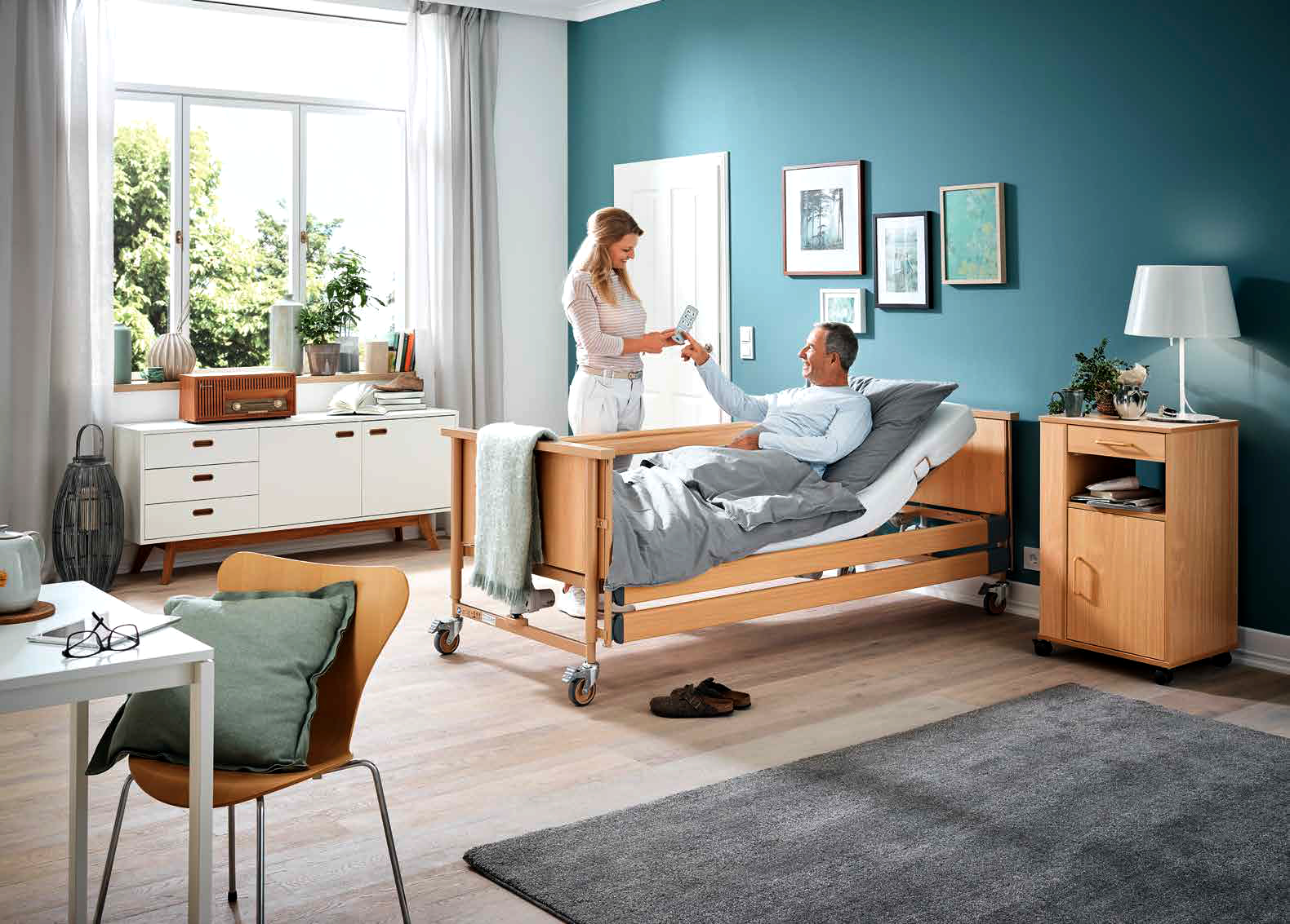 Dali Standard Care Bed