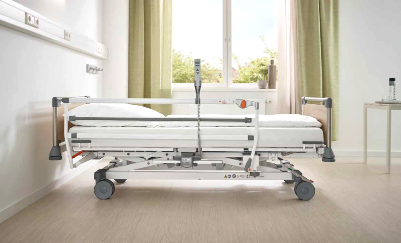 Evario hospital bed 3quarter safety rails