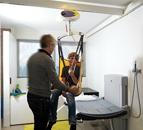 GH1 Ceiling Hoist in use