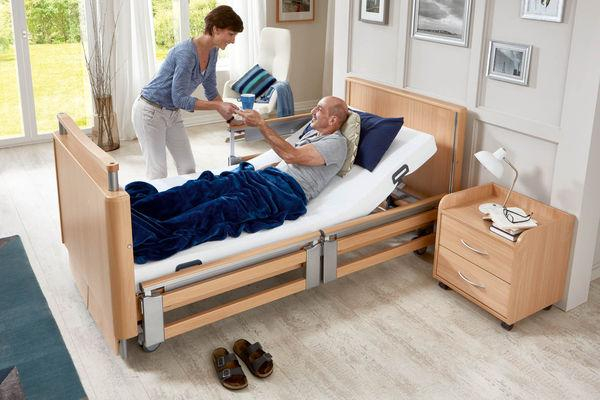 Inovia II Care Bed