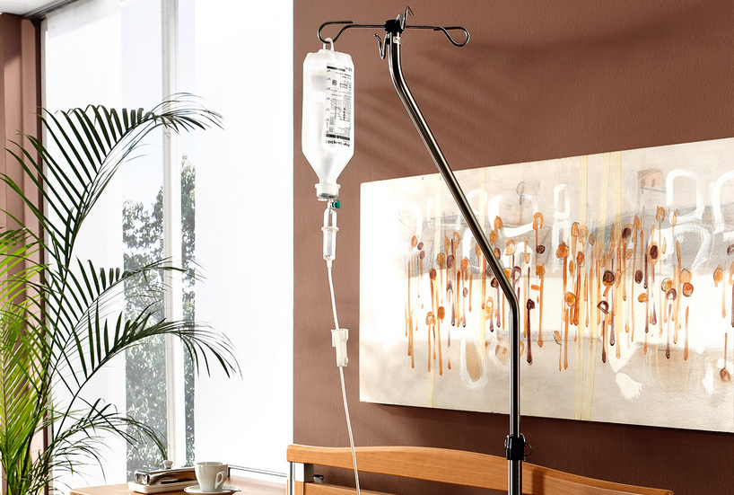 IV Pole
